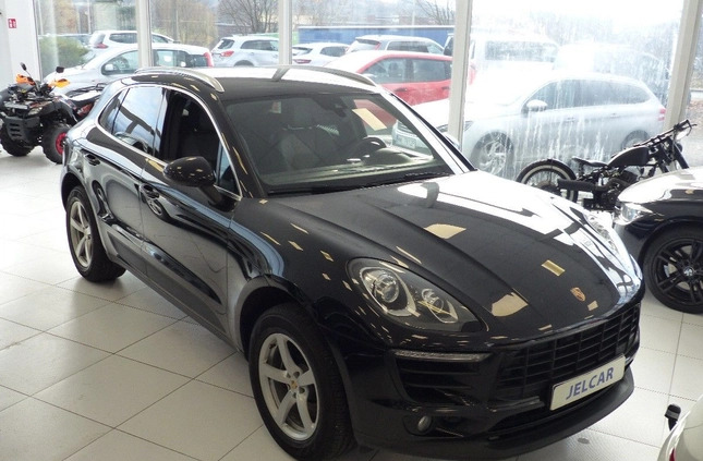 Porsche Macan cena 149999 przebieg: 182000, rok produkcji 2016 z Ropczyce małe 277